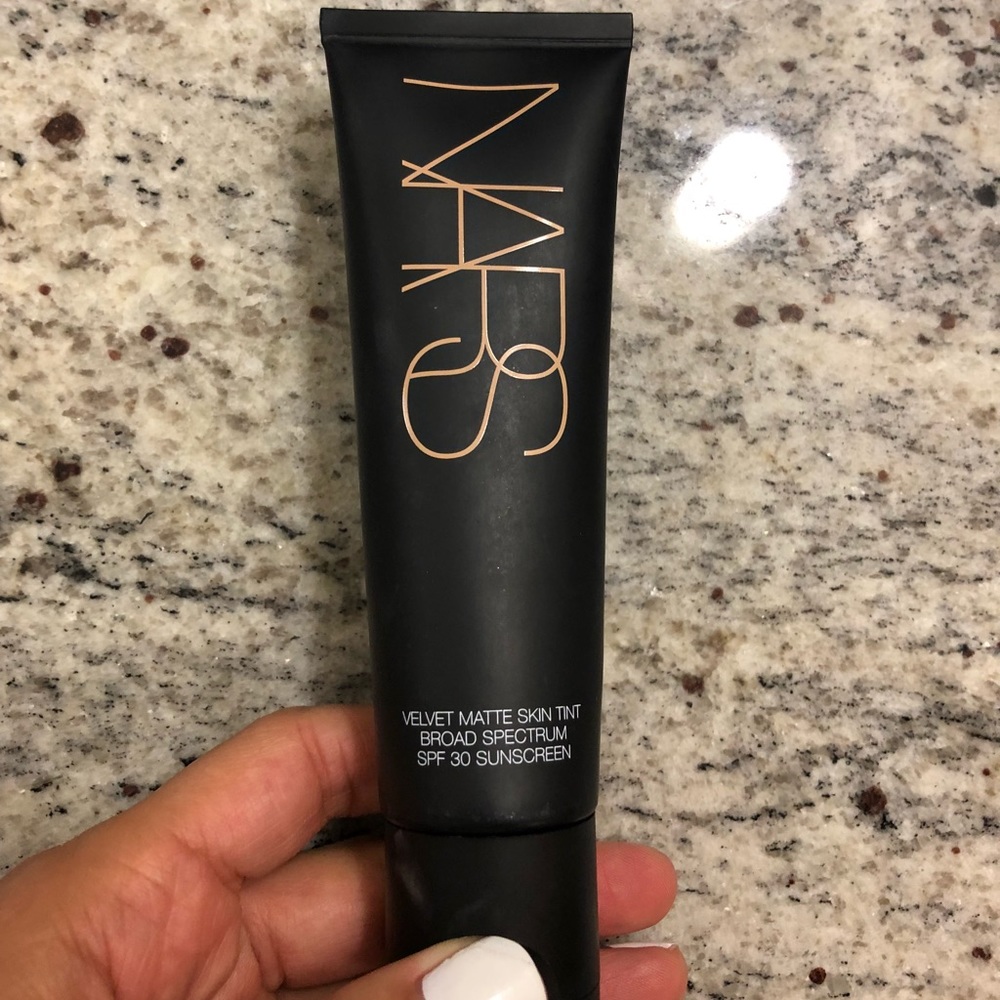 NARS velvet matte foundation